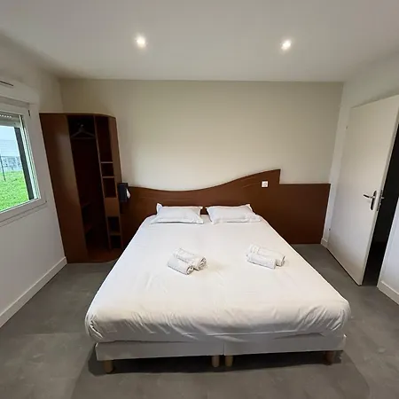 Halte - 1 étoile Hotel La Vergne (Charente-Maritime)