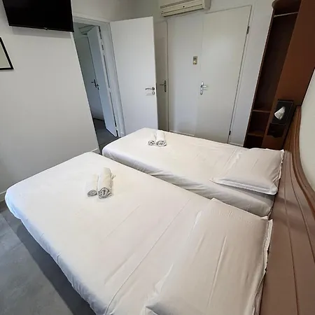 Halte - 1 étoile Hotel *