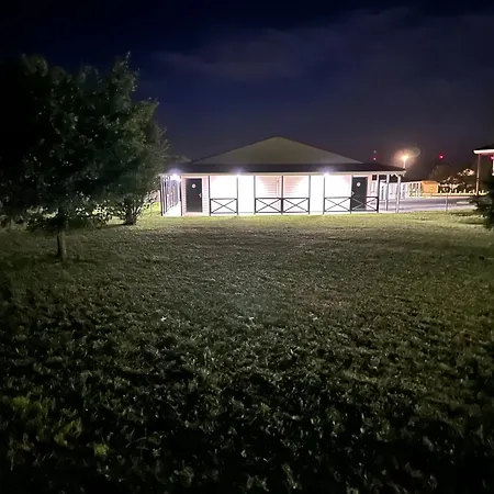 Halte - 1 étoile La Vergne (Charente-Maritime)