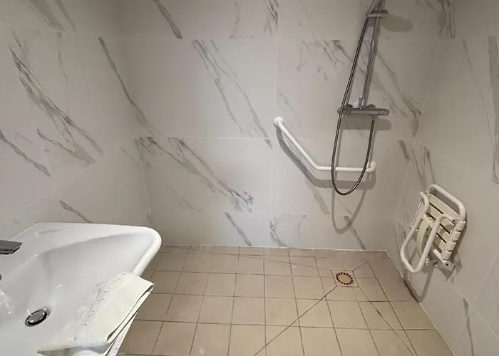 Halte - 1 étoile La Vergne (Charente-Maritime)