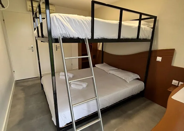 Halte - 1 étoile * La Vergne (Charente-Maritime)