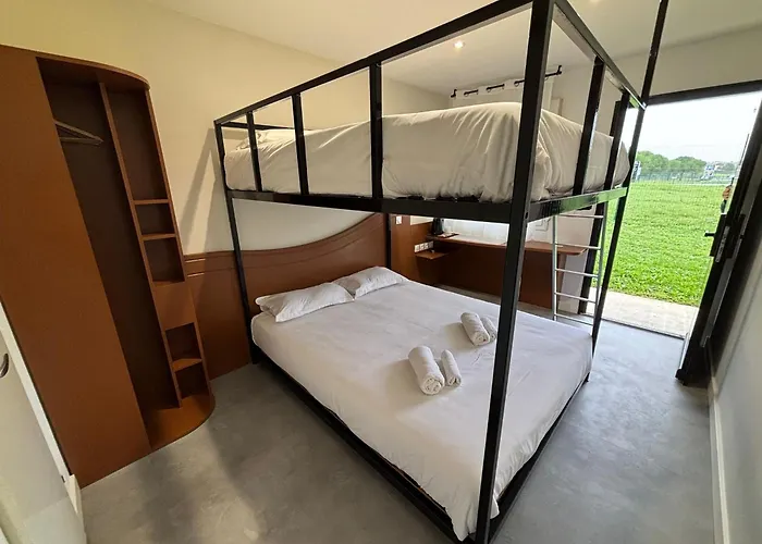 Halte - 1 étoile Hotel