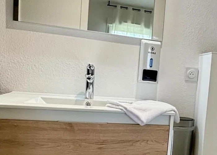 Halte - 1 étoile La Vergne (Charente-Maritime)