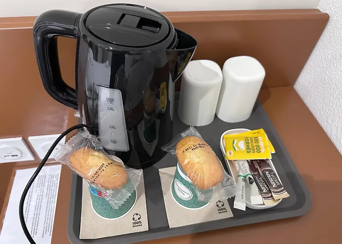 Halte - 1 étoile Hotel La Vergne (Charente-Maritime)