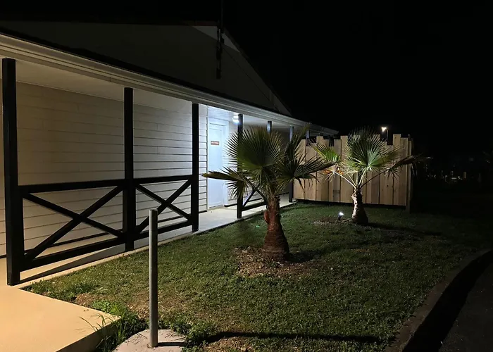 Halte - 1 étoile * La Vergne (Charente-Maritime)